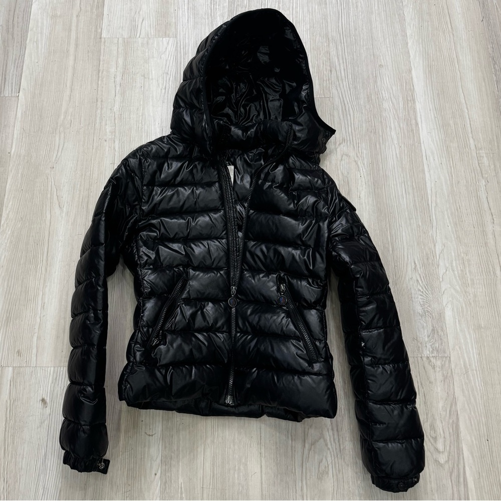 MONCLER KIDS JACKET. SIZE 14. 🖤